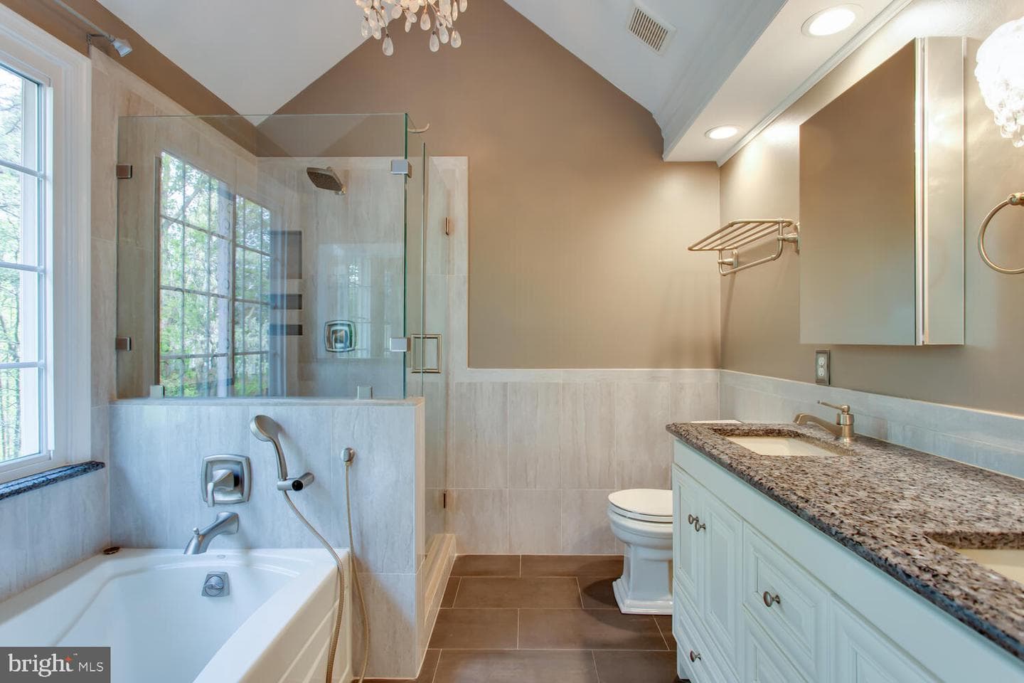 7697 Lavenham Landing photo 28