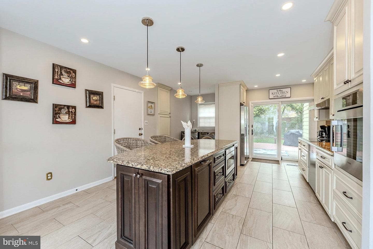1101 Treeside Lane photo 11