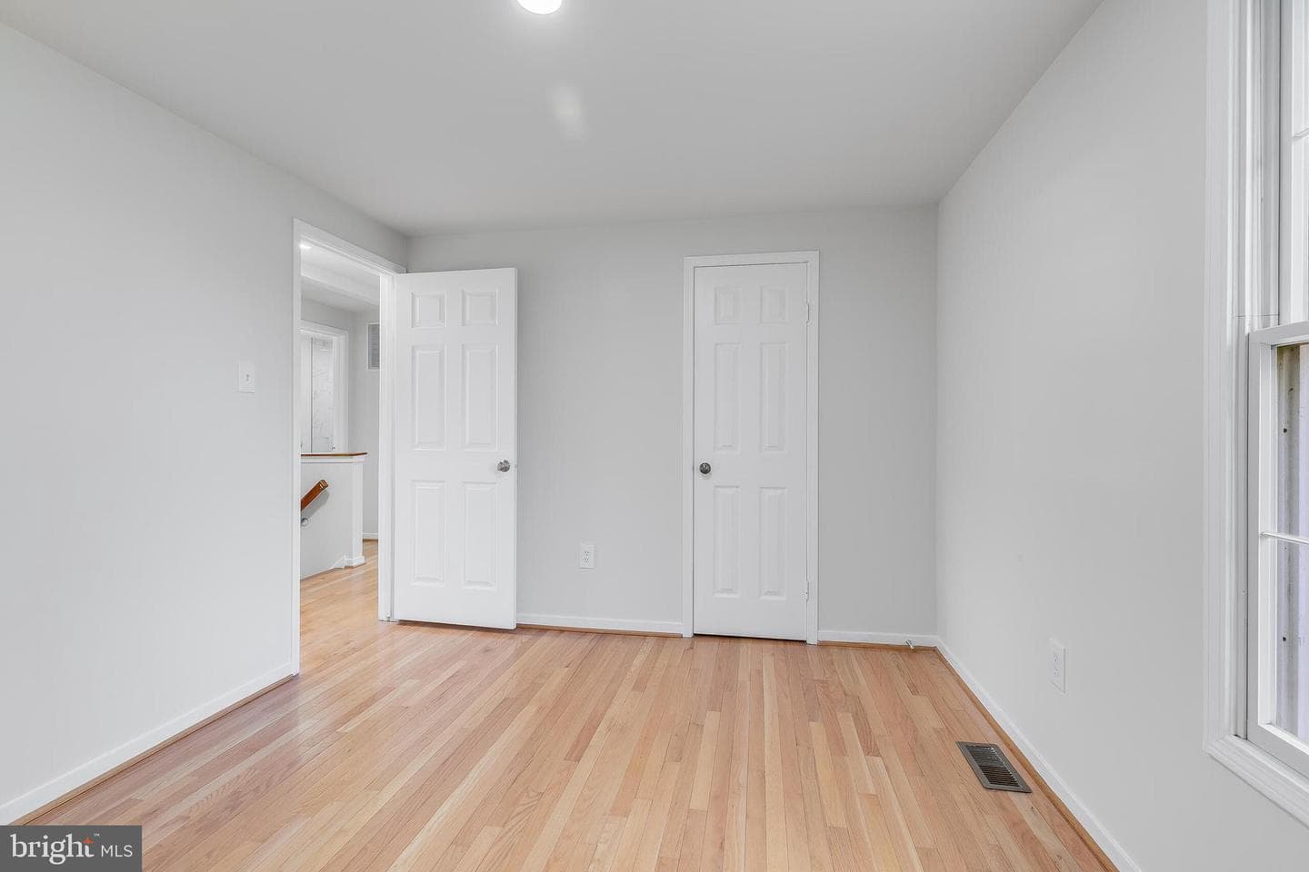 7002 Jenkins Lane photo 27