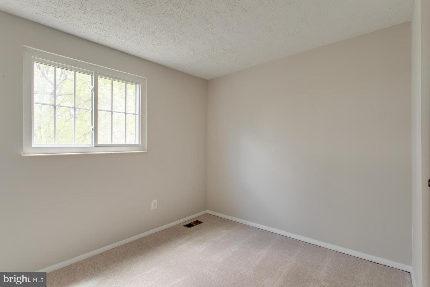 8062 Steeple Chase Court photo 25