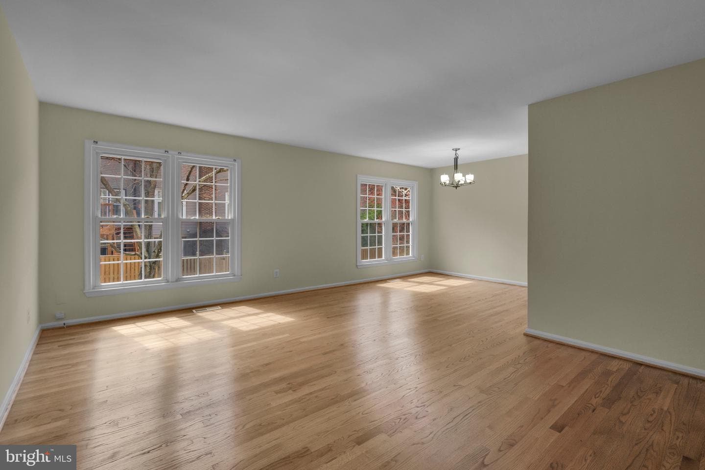 9619 Scotch Haven Drive photo 3