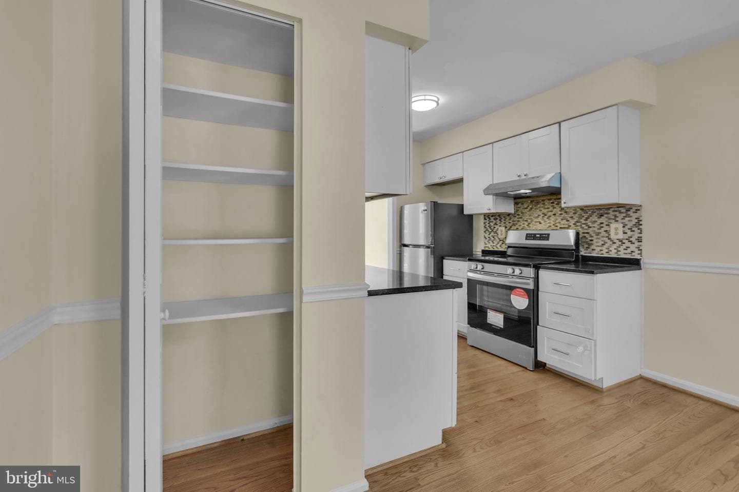 9619 Scotch Haven Drive photo 9