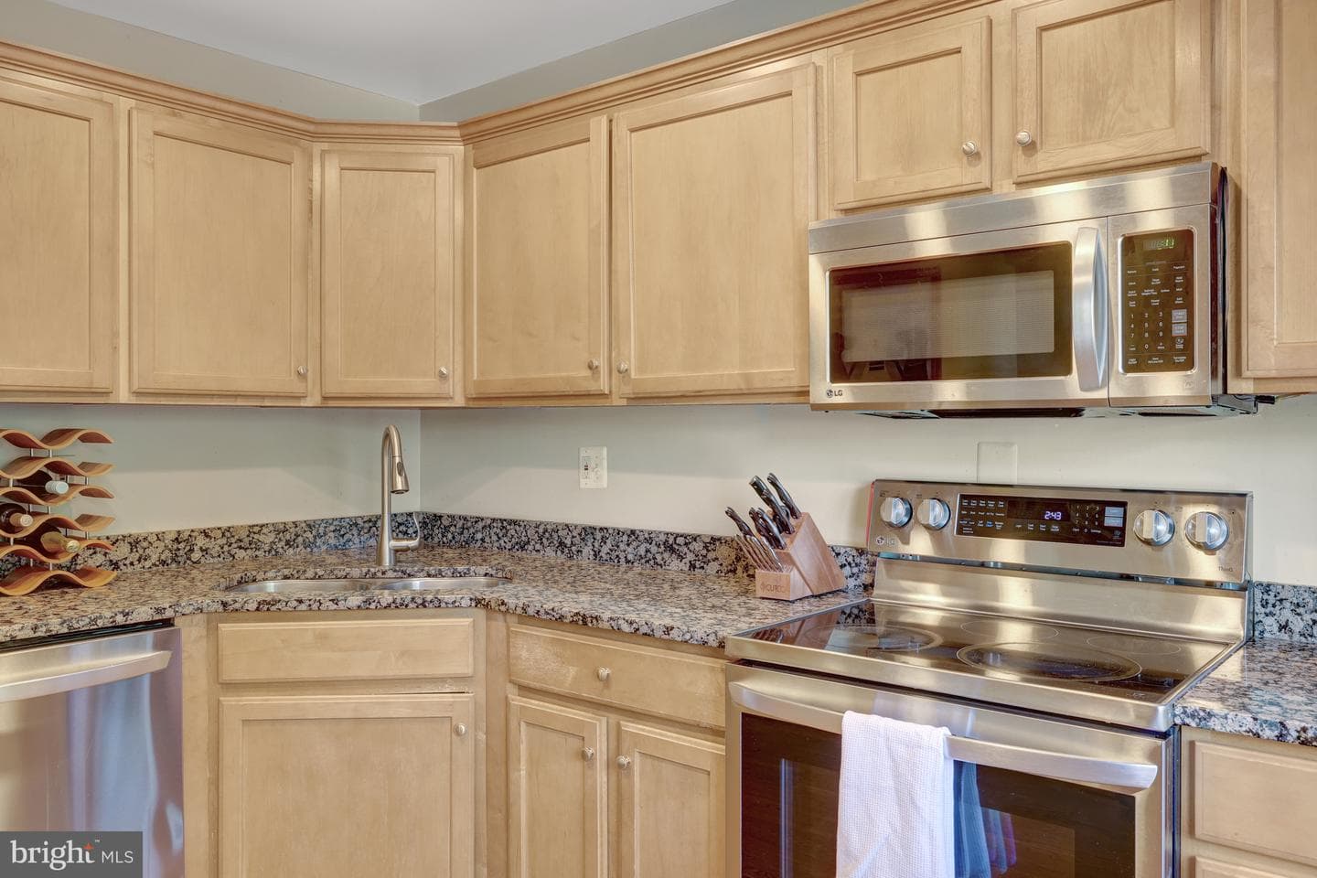 9857 Oakdale Woods Court photo 10