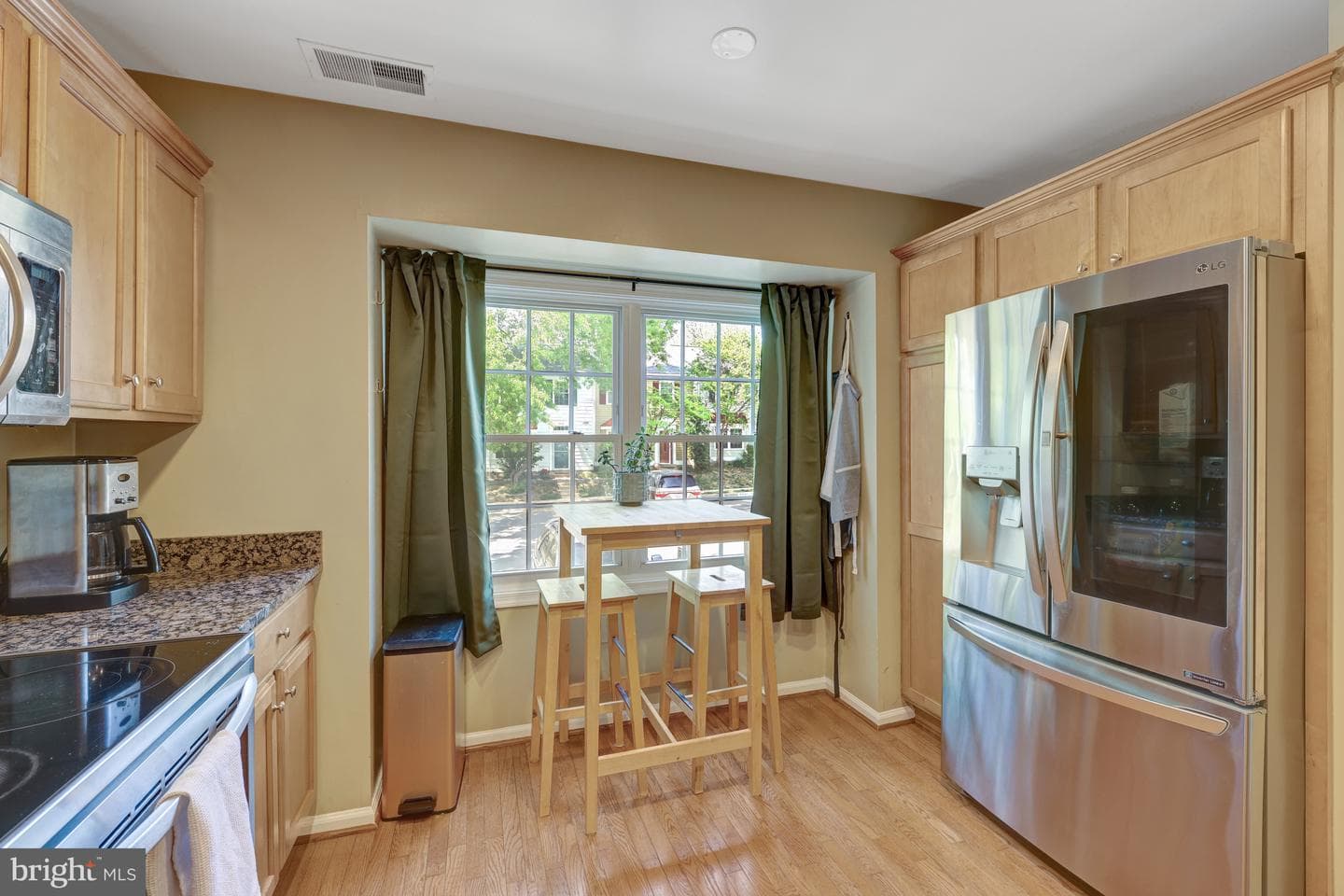 9857 Oakdale Woods Court photo 9