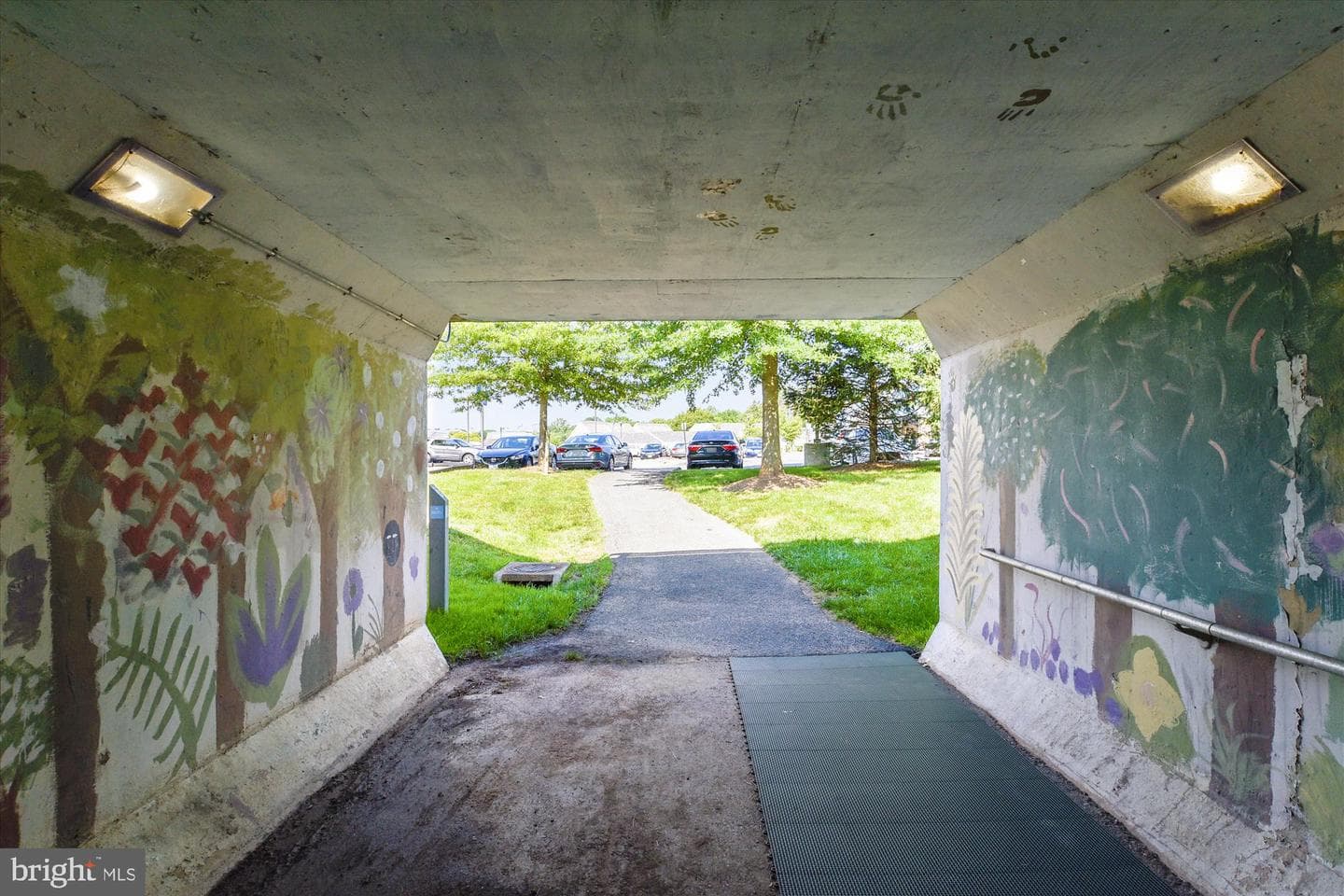 1925 Villaridge Drive photo 36