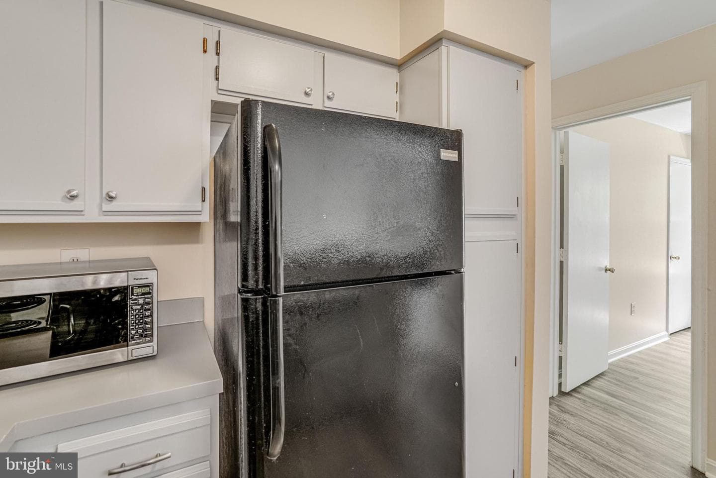 6908-J Victoria Drive #j photo 10