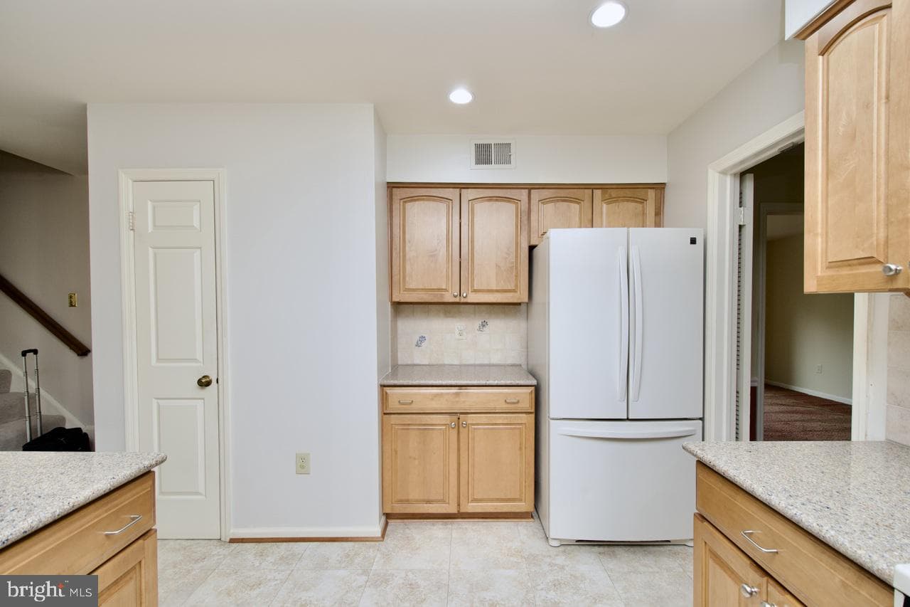 10174 Red Spruce Road photo 16
