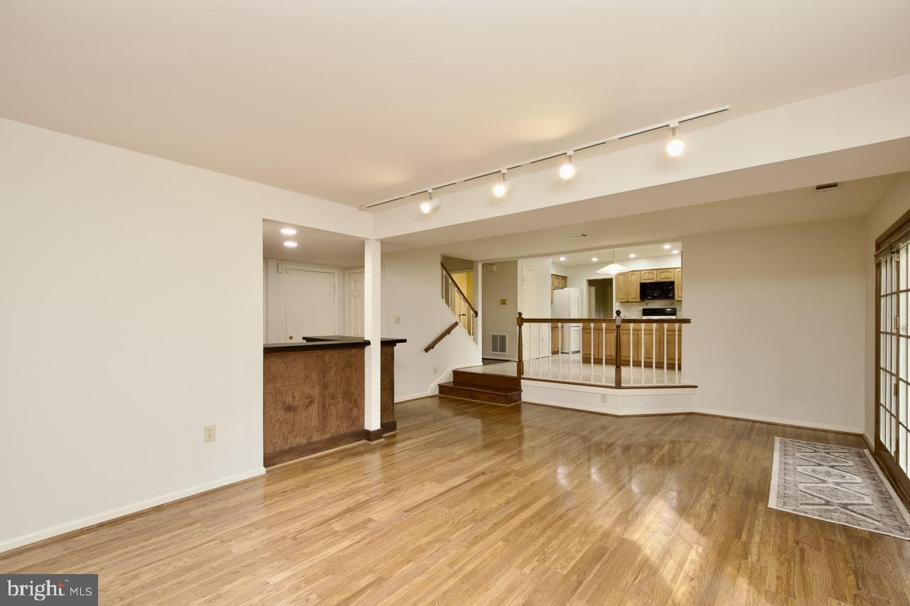 10174 Red Spruce Road photo 21