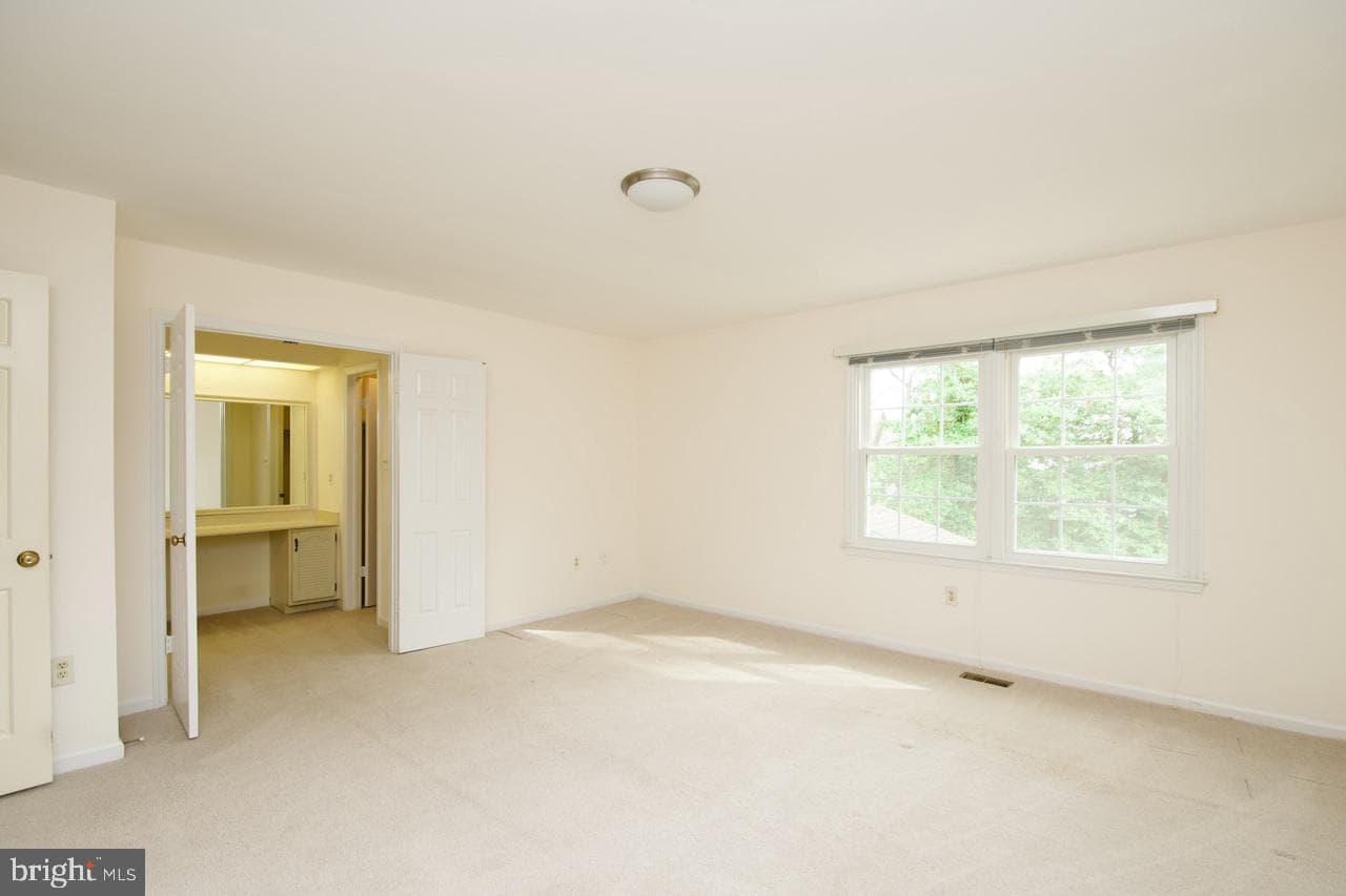 10174 Red Spruce Road photo 27