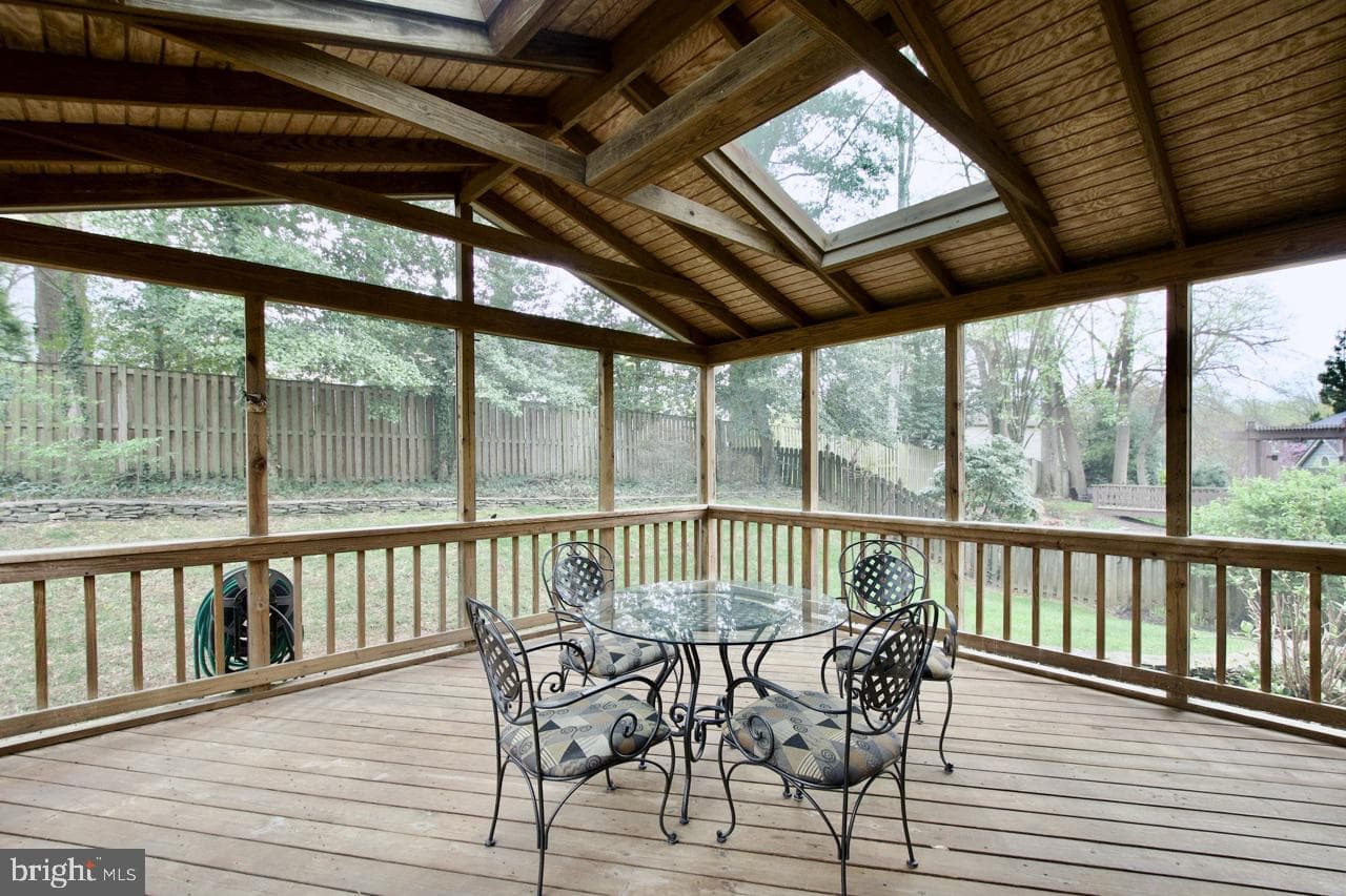 10174 Red Spruce Road photo 43