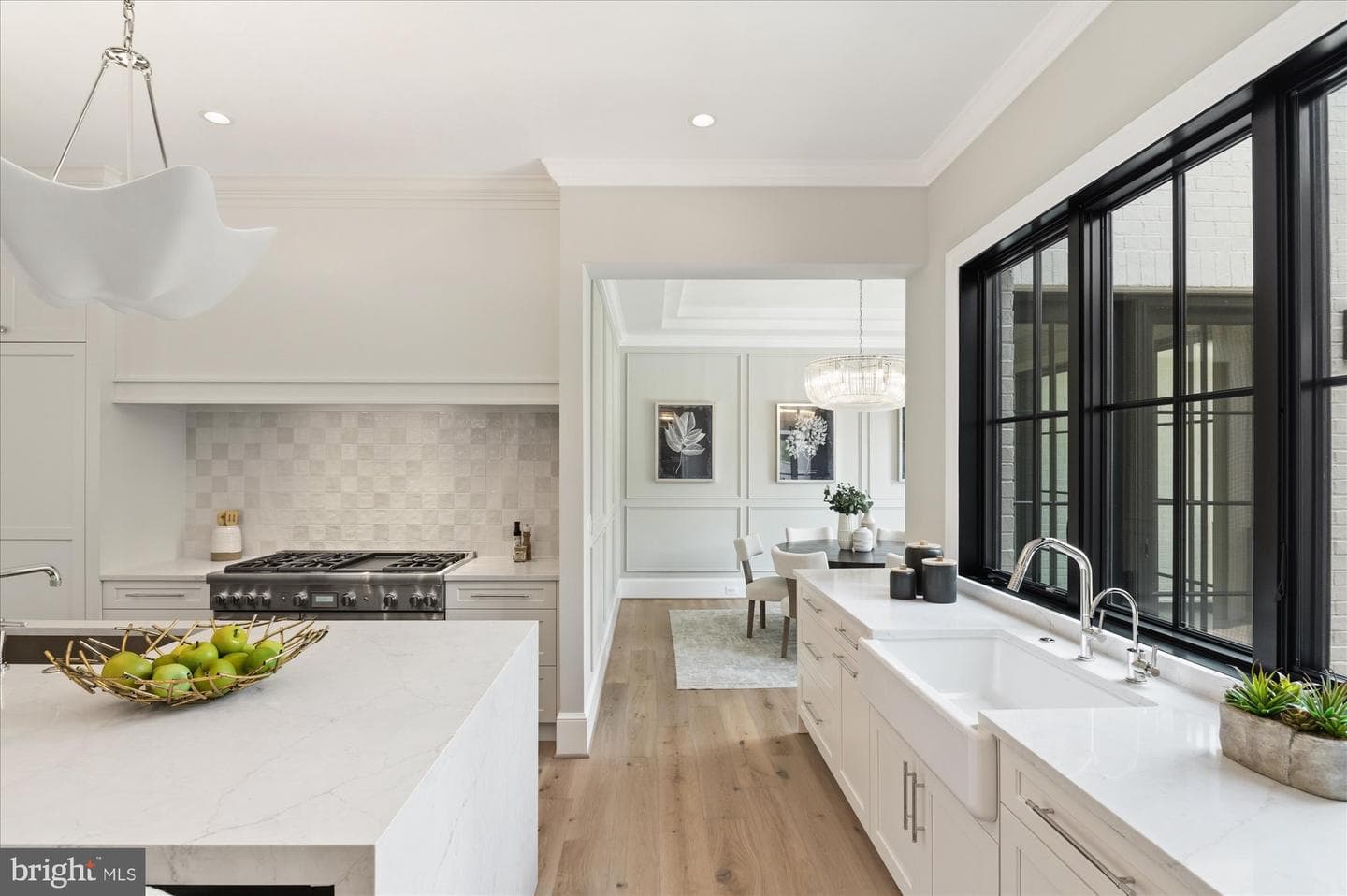 8912 Gallant Green Drive photo 32