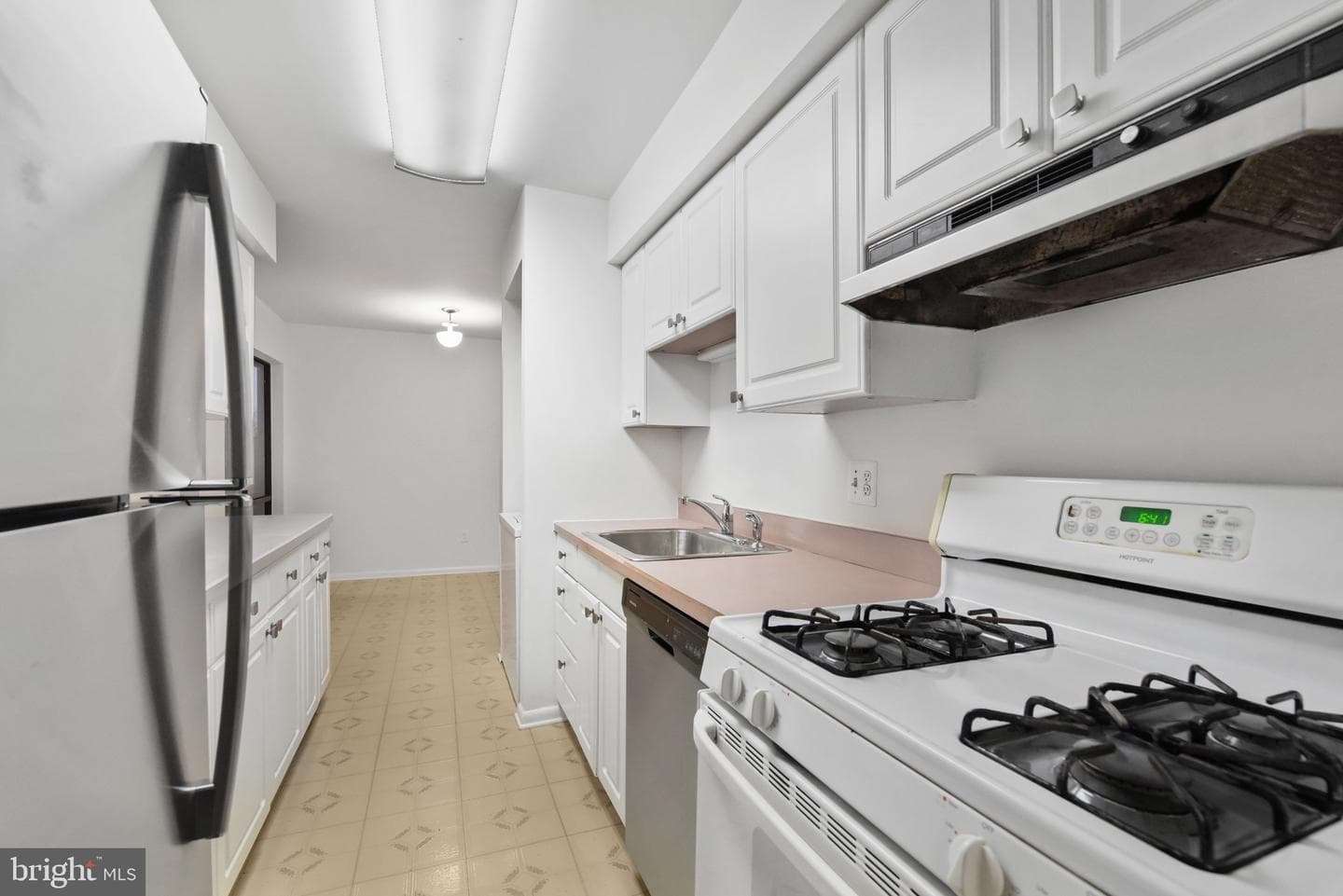 11212 Chestnut Grove Square #313 photo 8