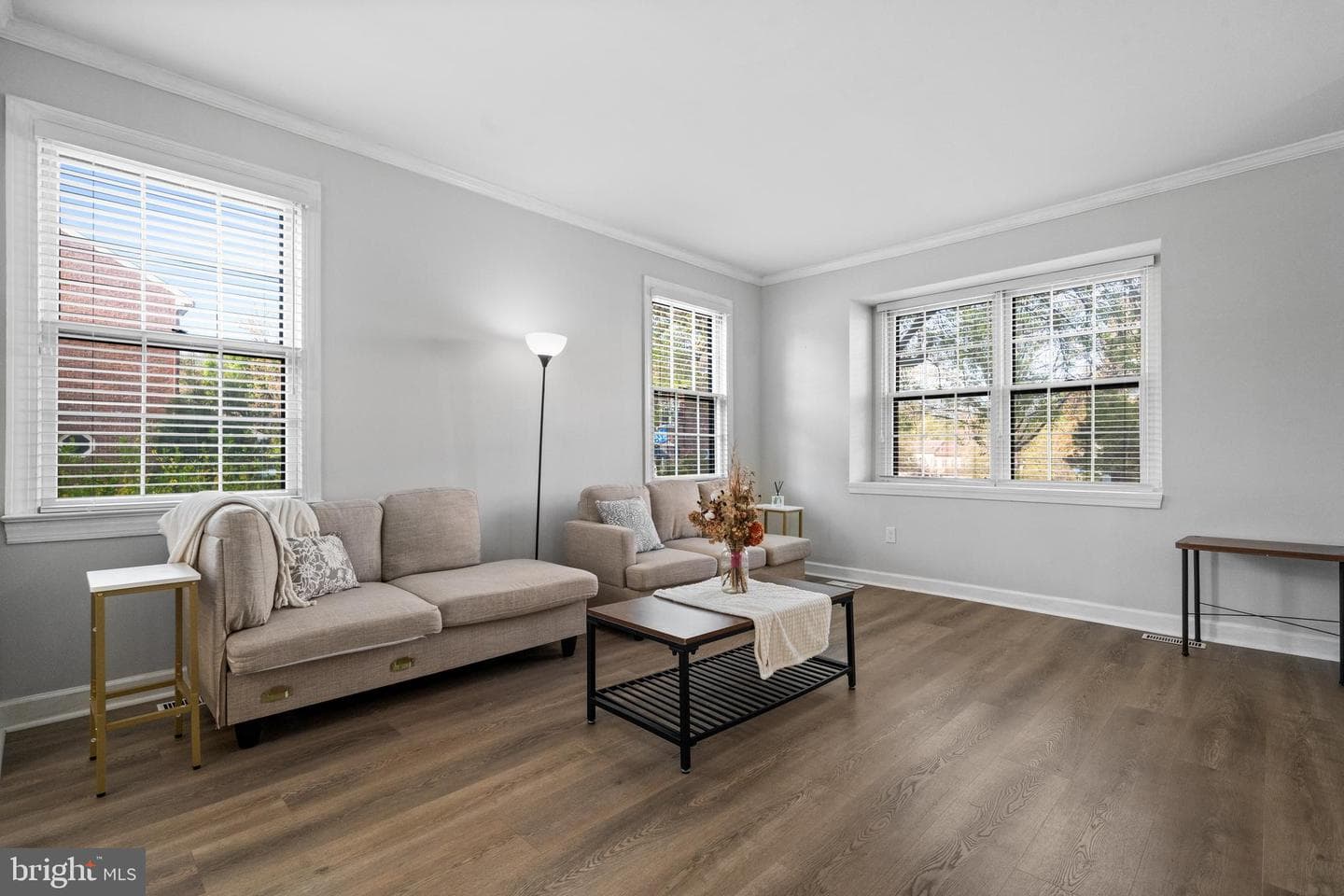 6062 Estates Drive photo 5