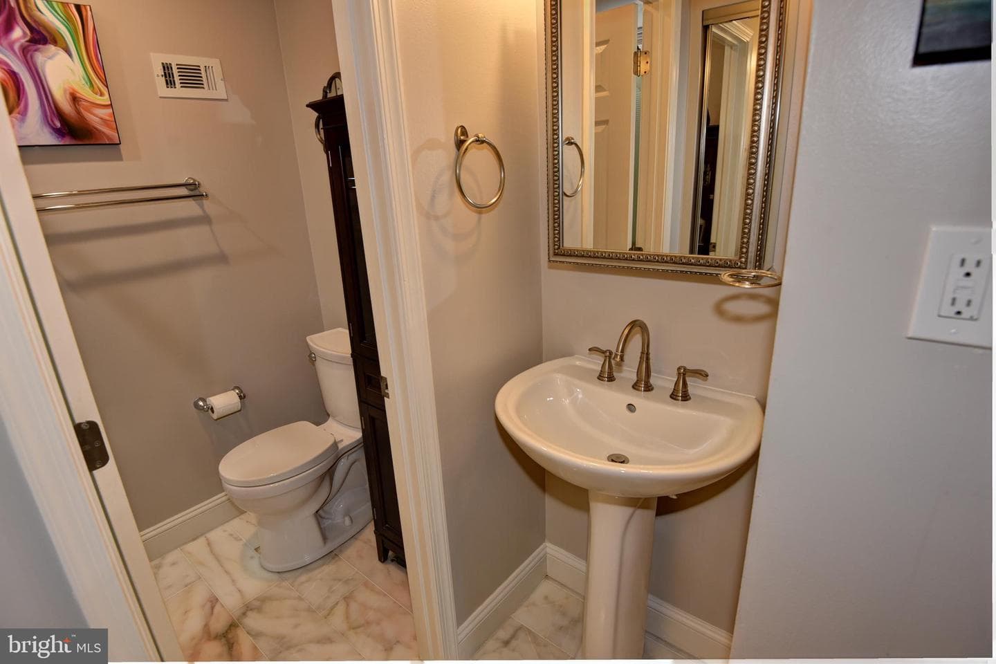 2423 Alsop Court photo 24
