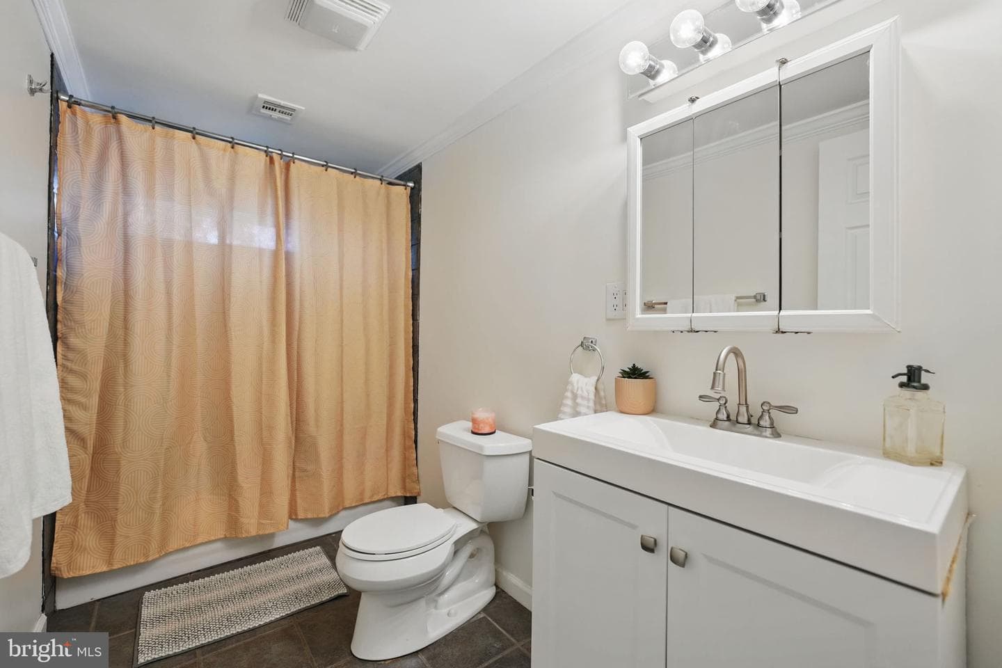10515 Midway Lane photo 13