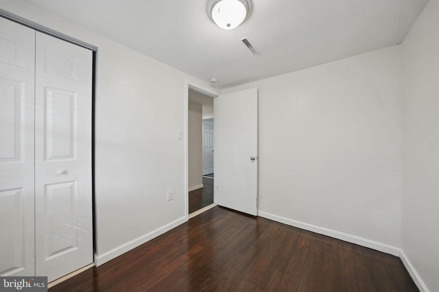 10515 Midway Lane photo 17