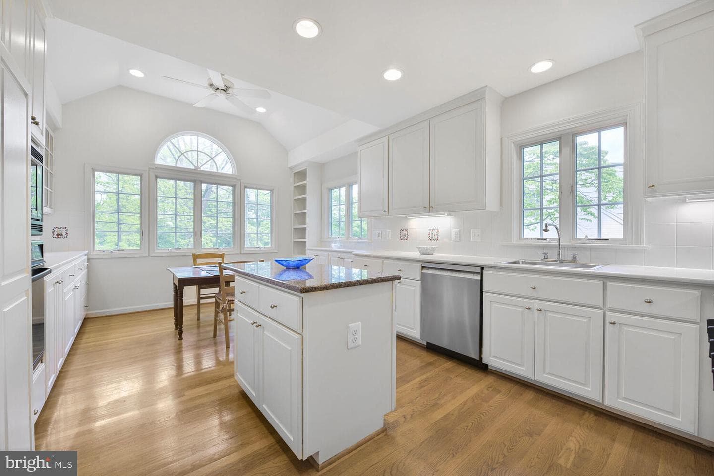 3901 Ridge Road photo 11