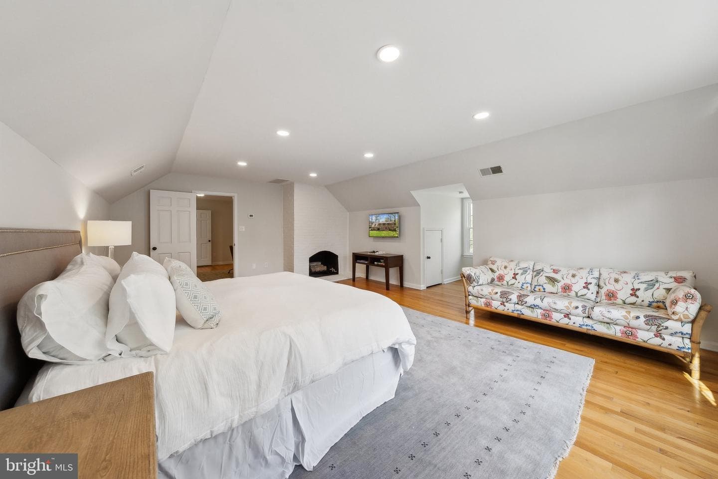2623 Steeplechase Drive photo 30