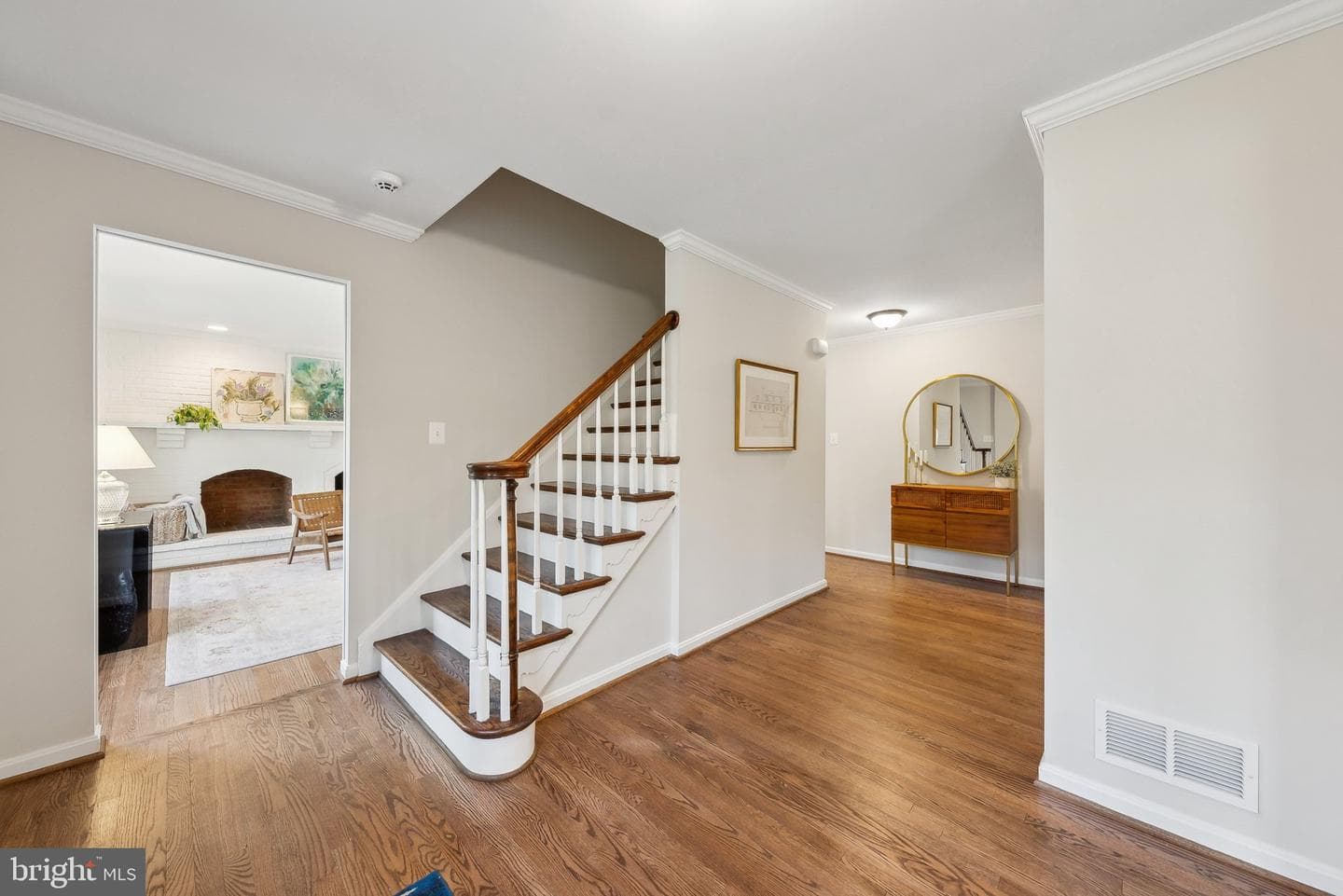 2623 Steeplechase Drive photo 4