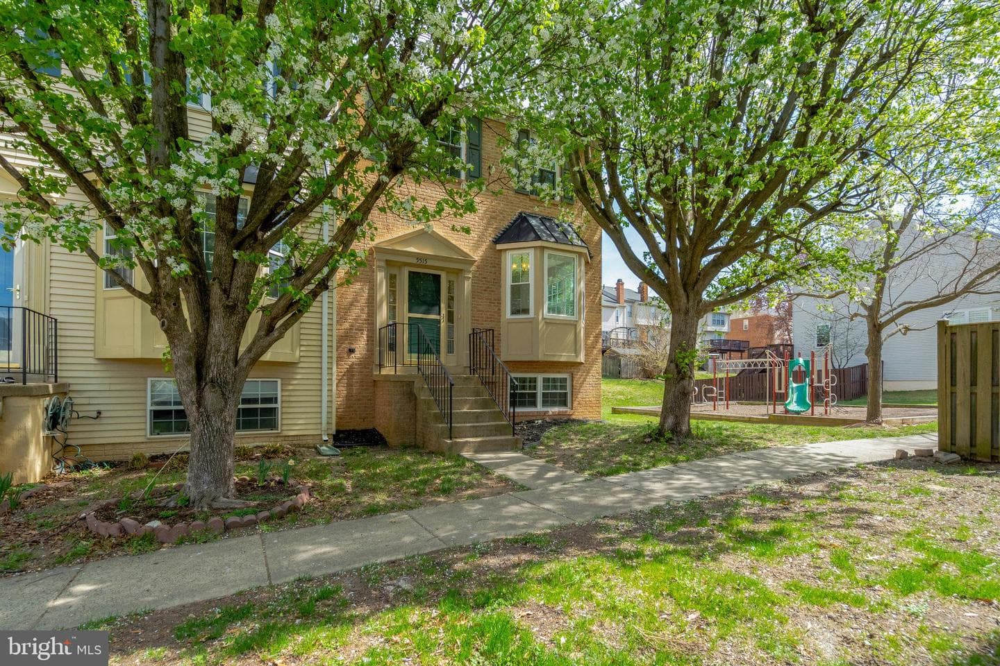 5515 Stroud Court photo 3