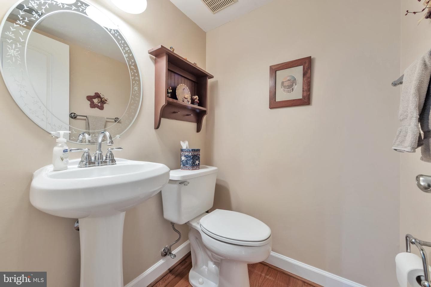 5739 Waters Edge Landing Court photo 10