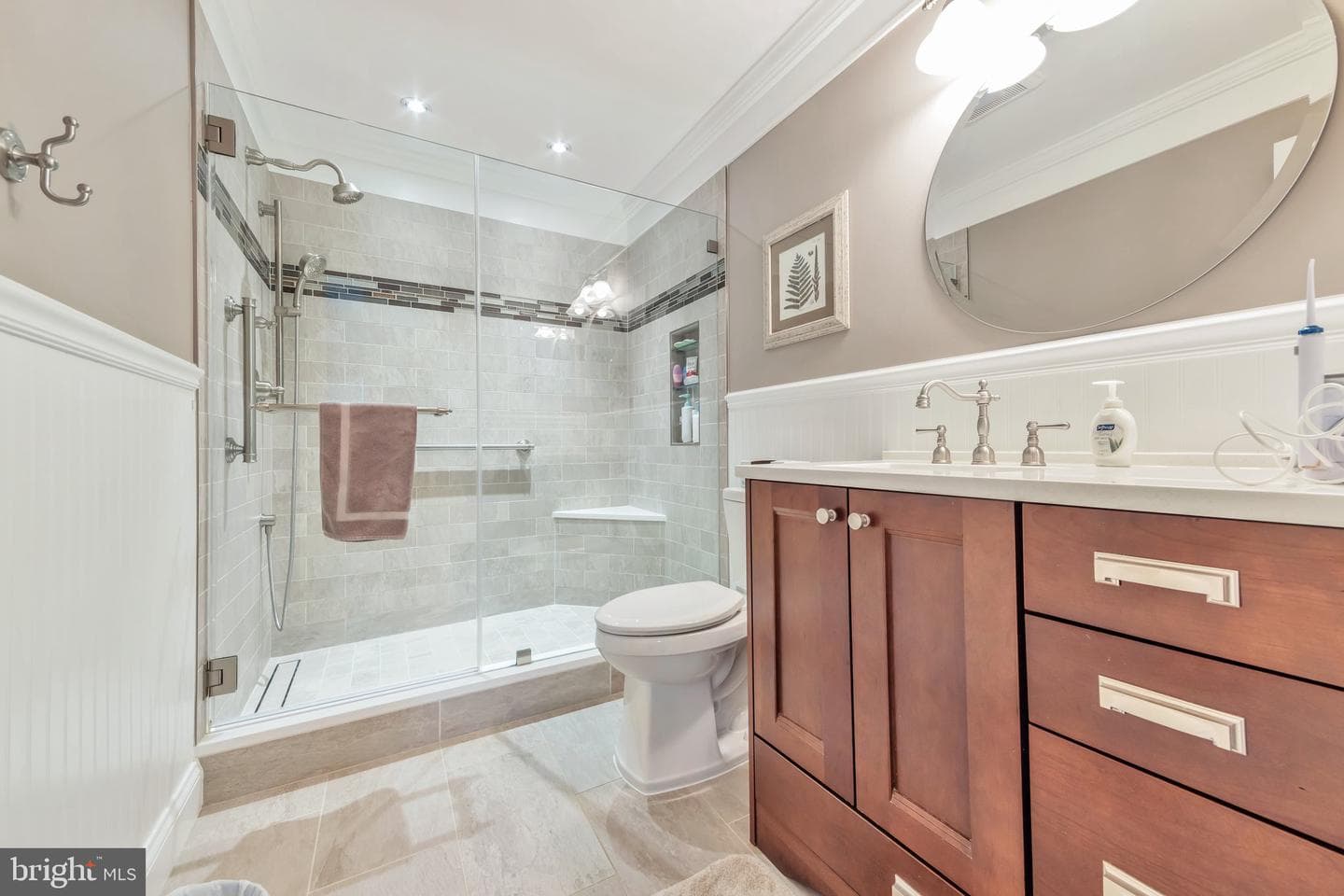 5739 Waters Edge Landing Court photo 14