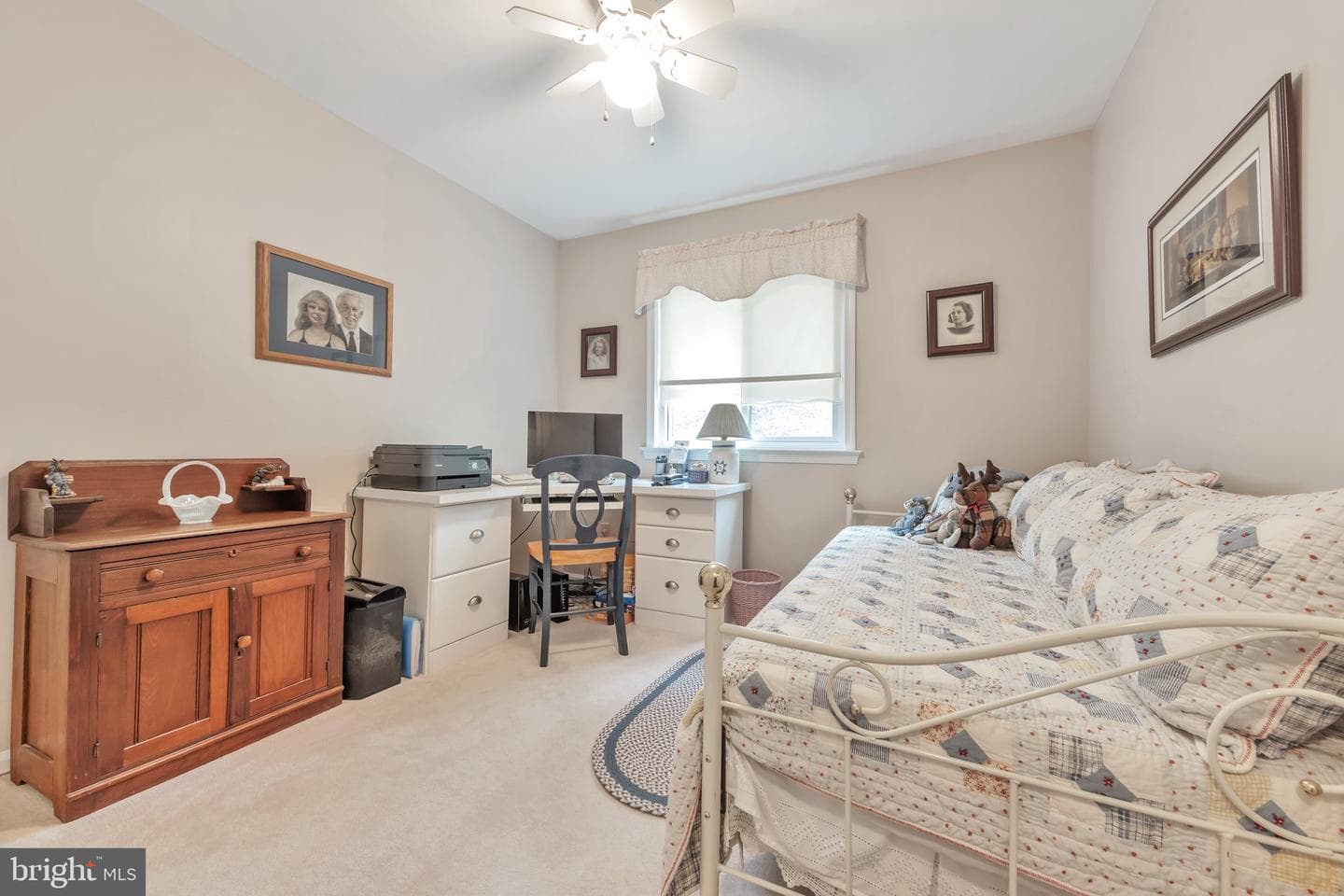 5739 Waters Edge Landing Court photo 17