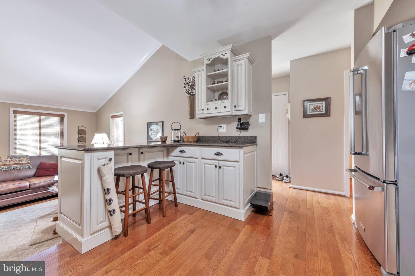 5739 Waters Edge Landing Court photo 3