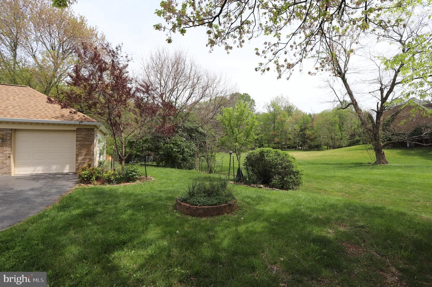1031 Cup Leaf Holly Court photo 53
