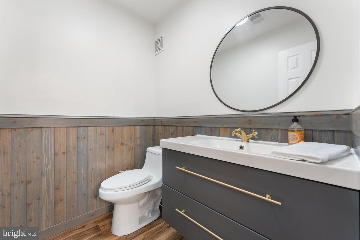 4906 Heversham Court photo 29