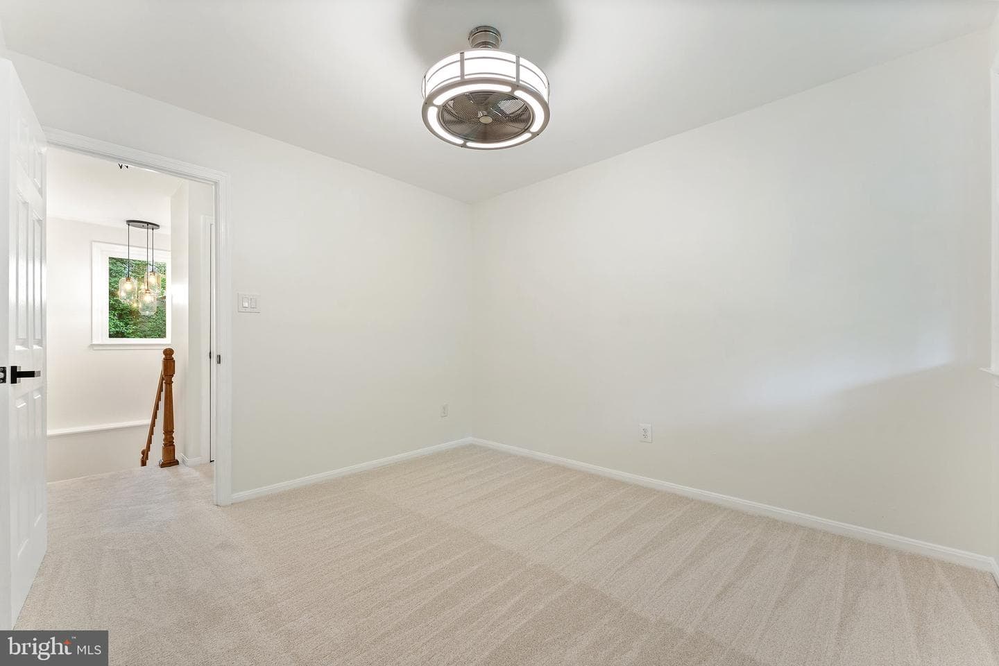 4906 Heversham Court photo 41
