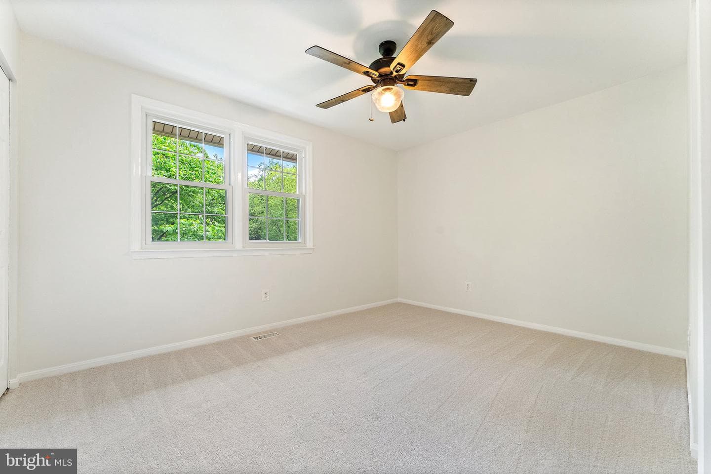 4906 Heversham Court photo 43