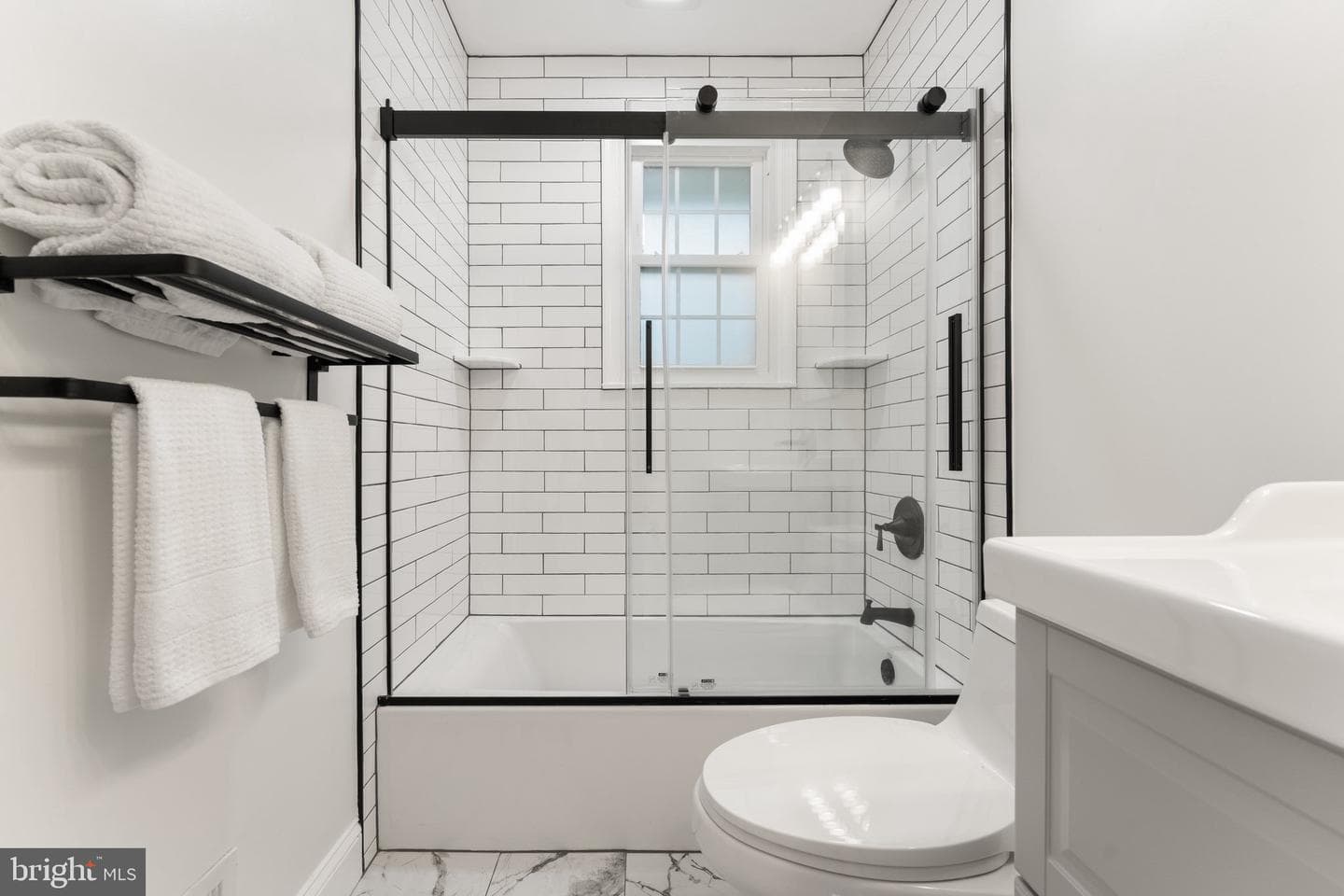 4906 Heversham Court photo 49