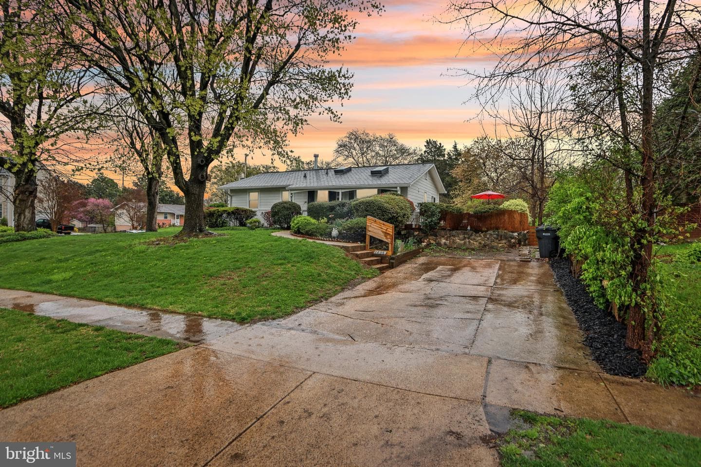 7836 Heritage Drive photo 48