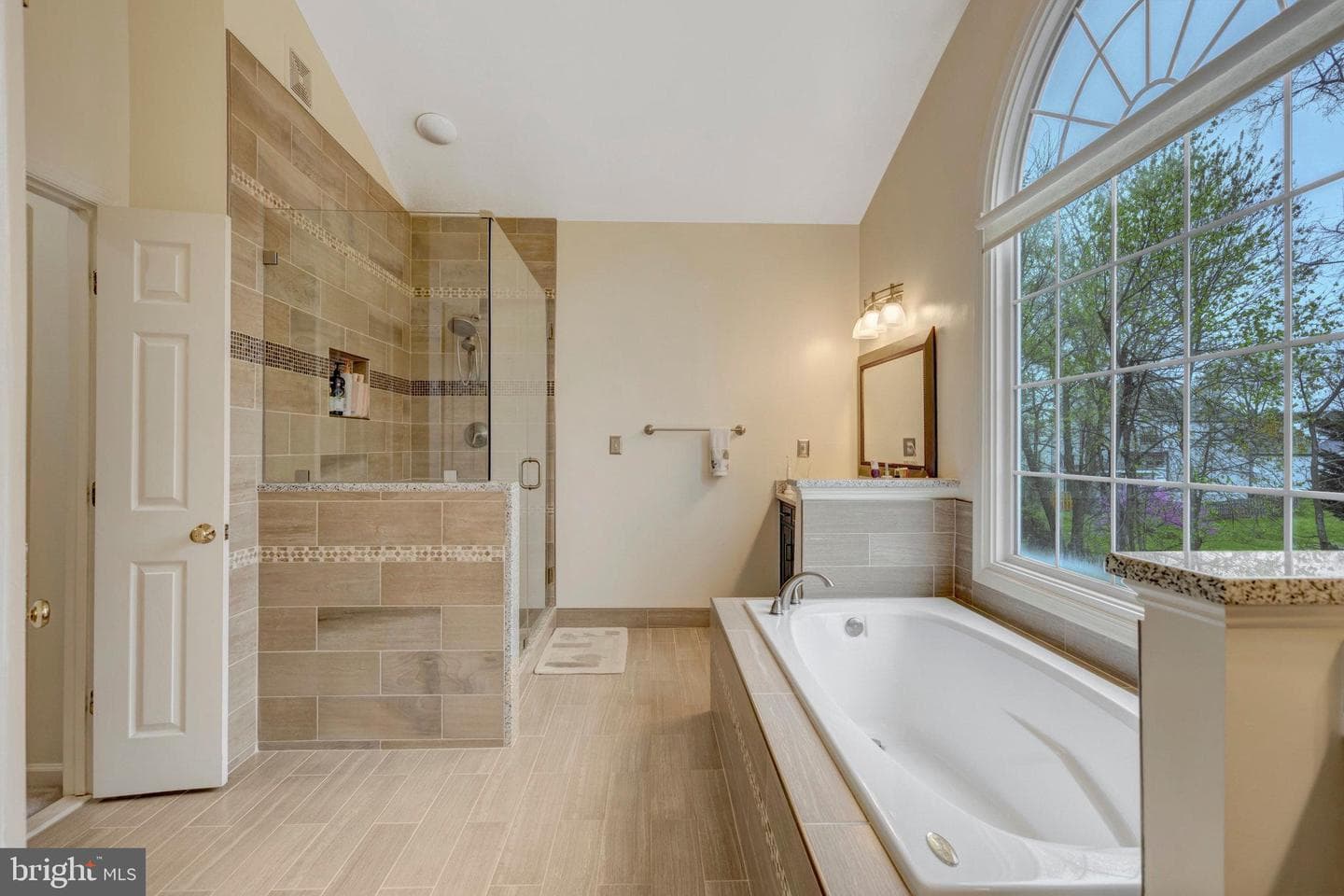 14044 Eagle Chase Circle photo 52