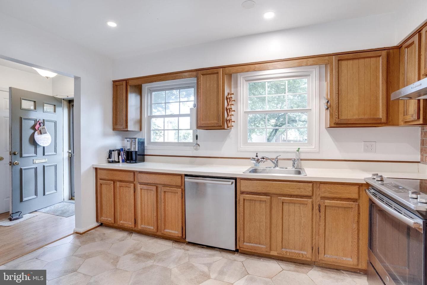 8502 Forrester Boulevard #877 photo 12
