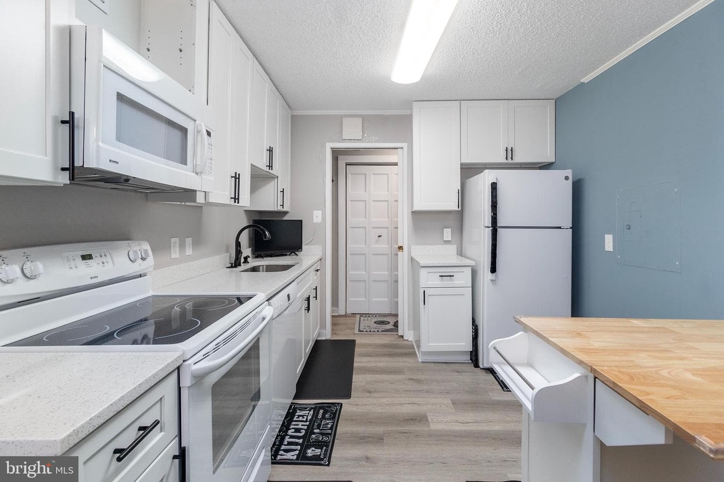2311 Pimmit Drive #904 photo 11