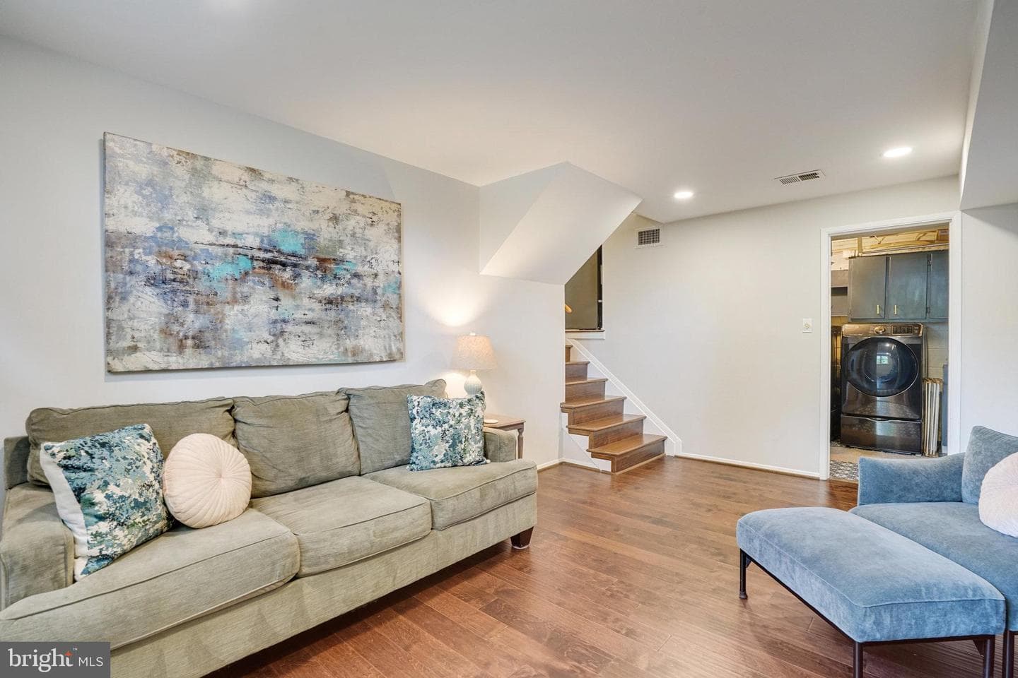 4705 Exeter Street photo 43