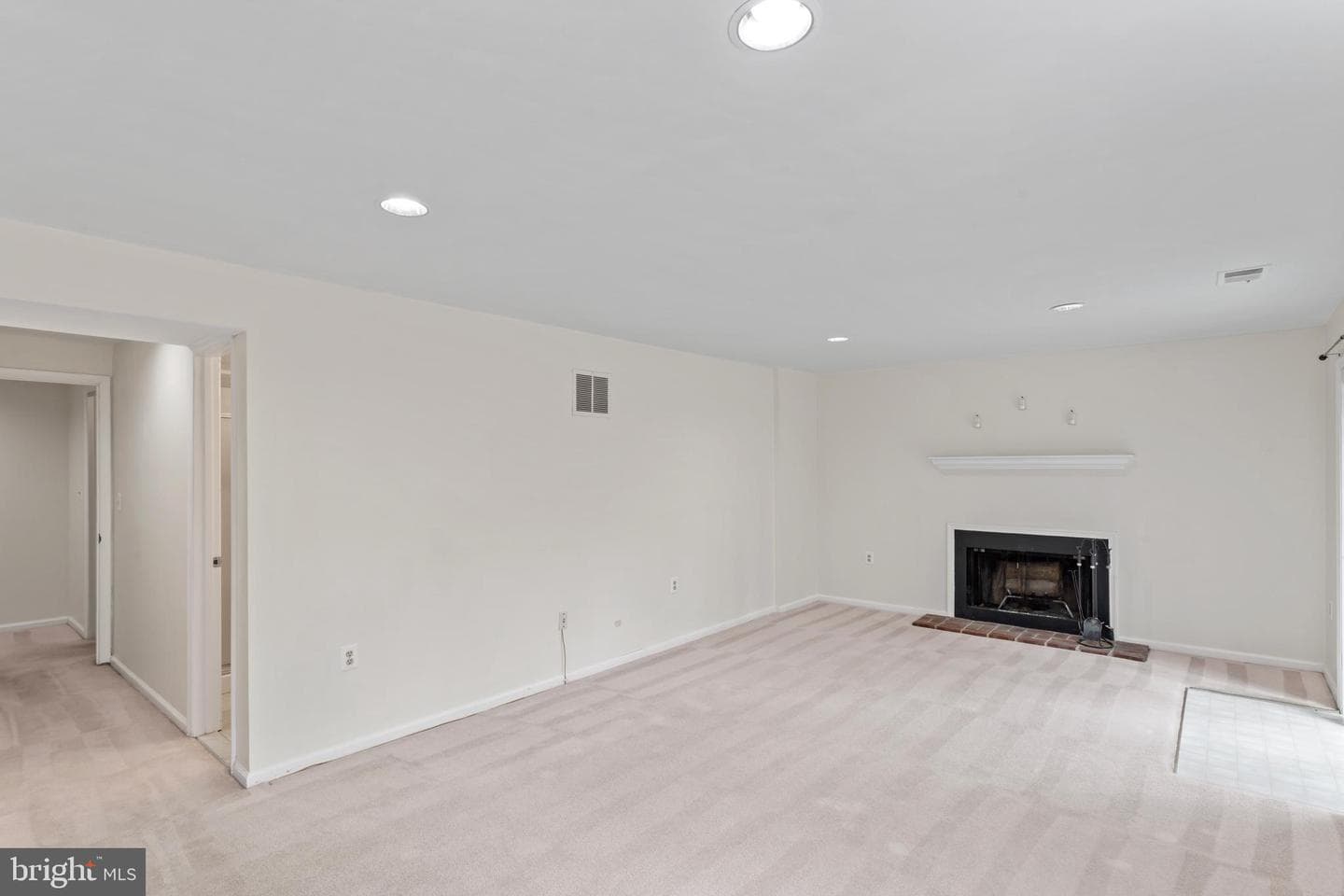 9920 Kingsbridge Drive photo 33