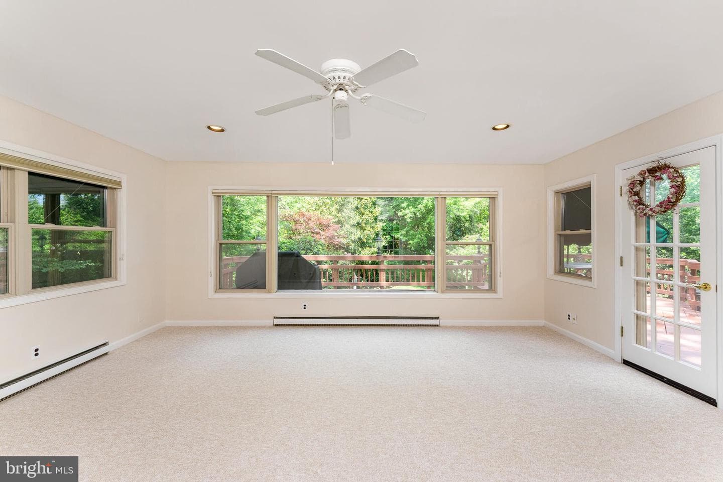 7223 Van Ness Court photo 16
