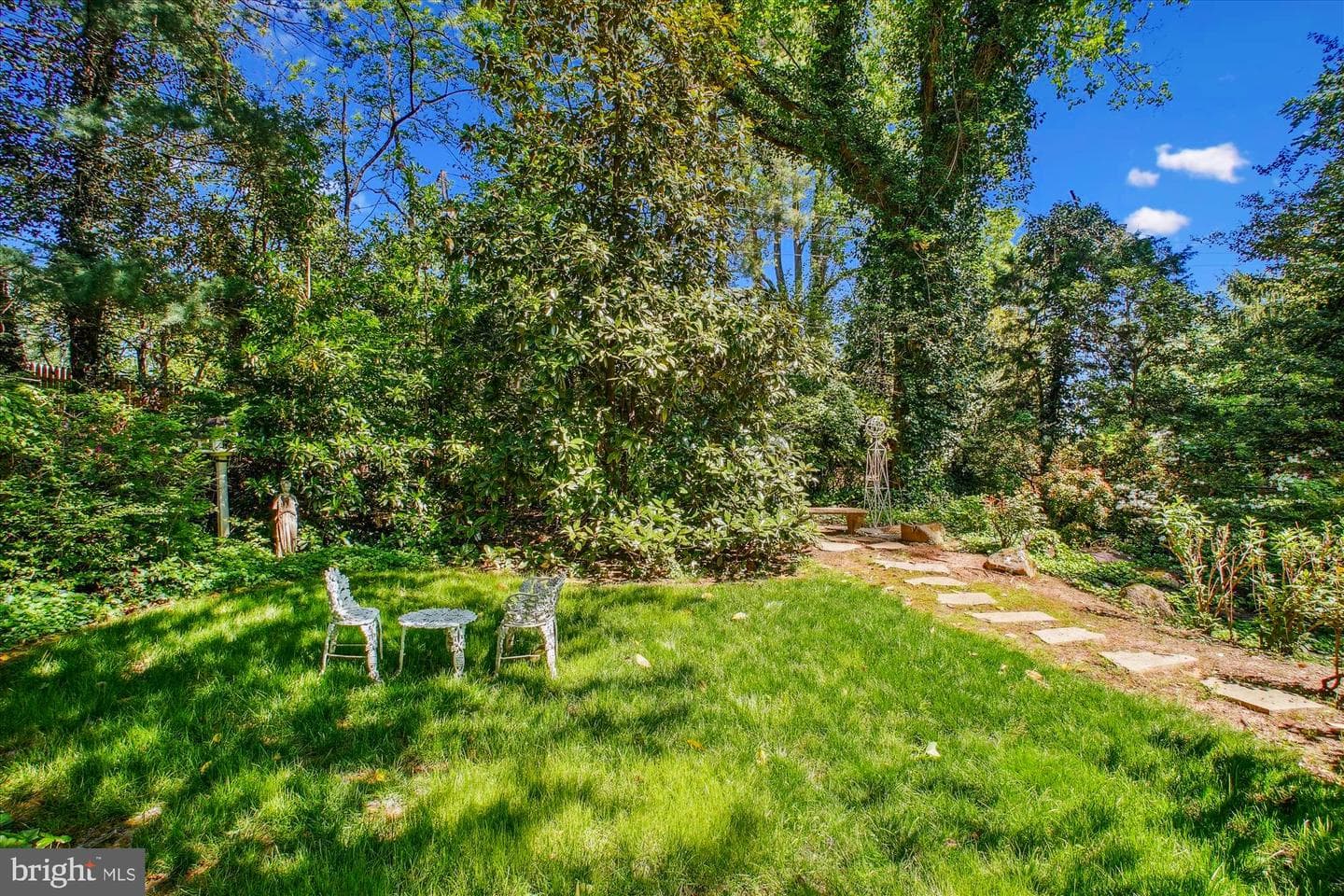 7223 Van Ness Court photo 31
