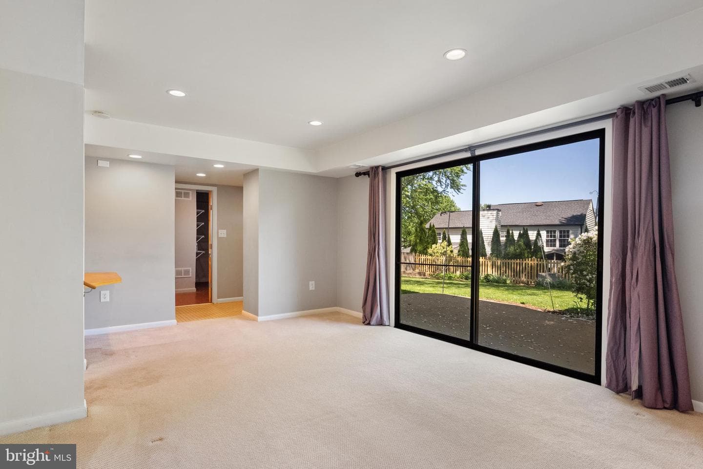 1623 Nathan Lane photo 31