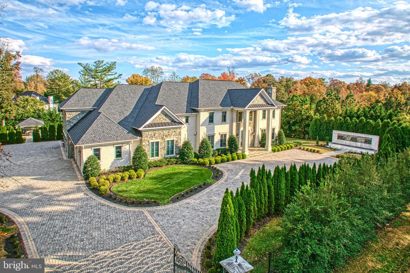 1181 Ballantrae Lane photo 6