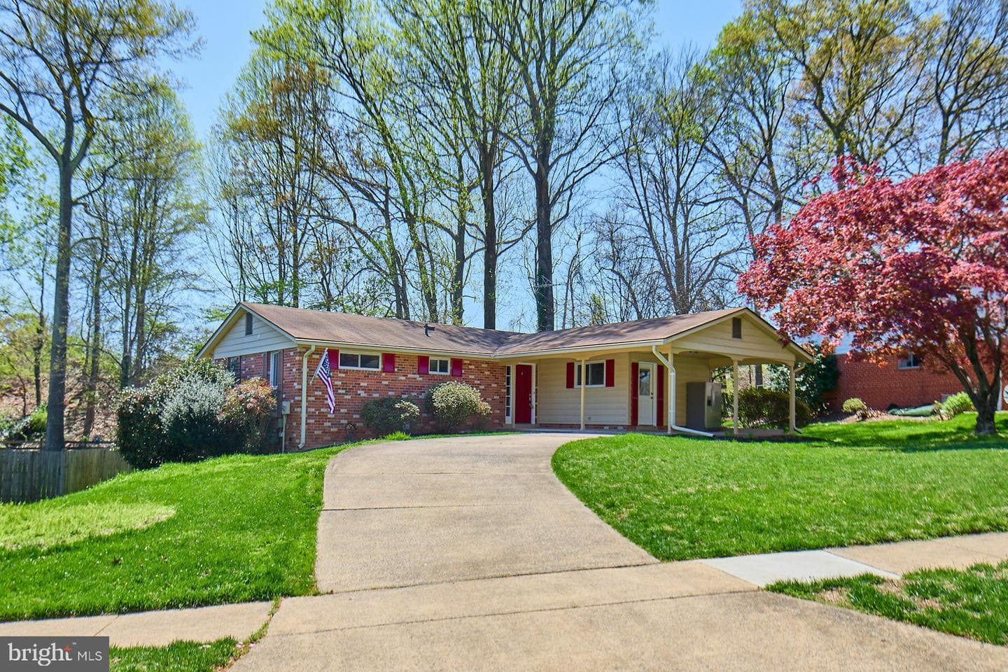5010 Gainsborough Drive photo 1