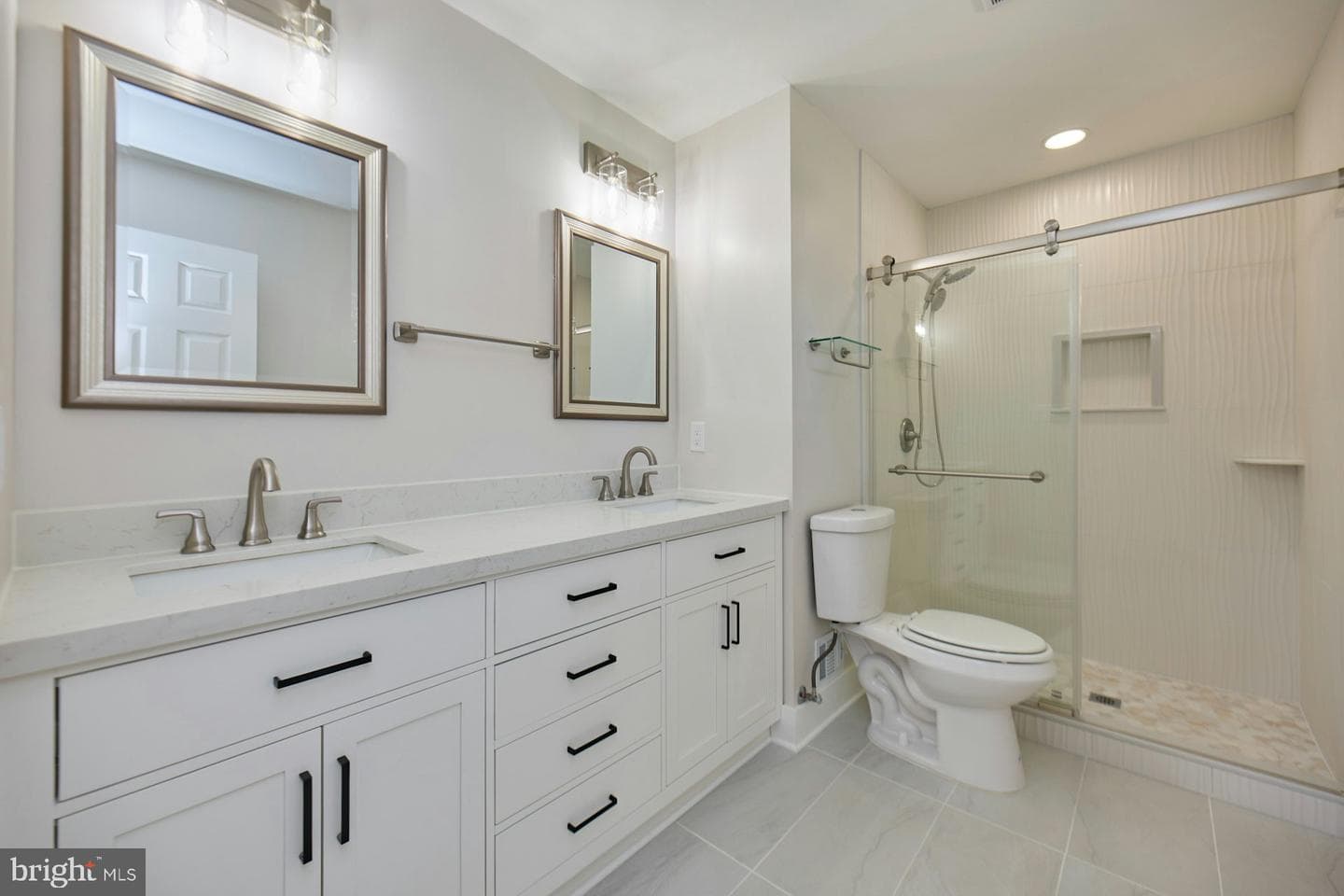 5010 Gainsborough Drive photo 20