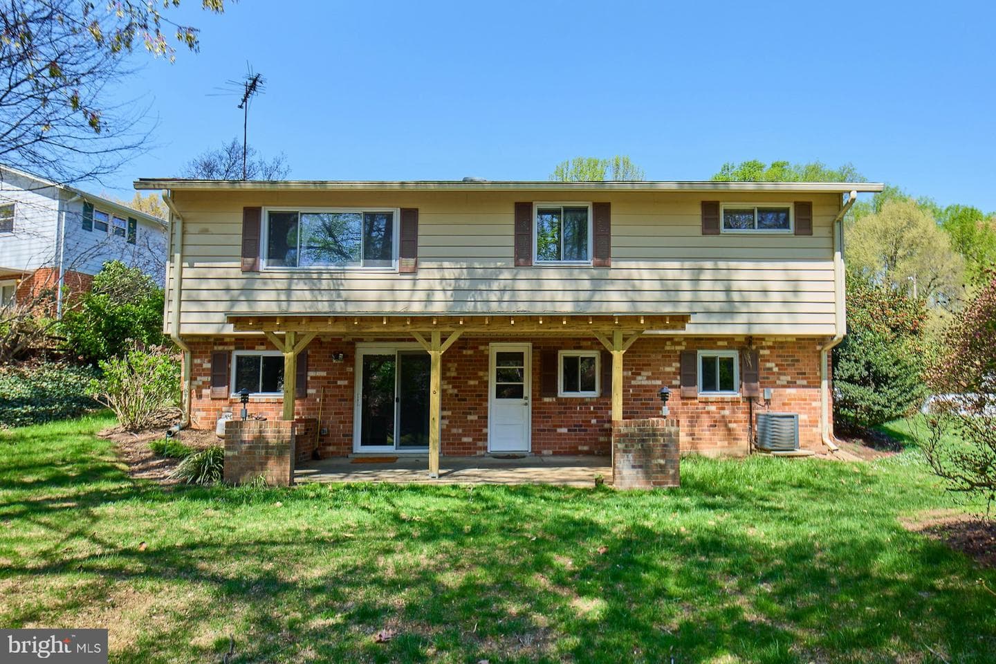 5010 Gainsborough Drive photo 37