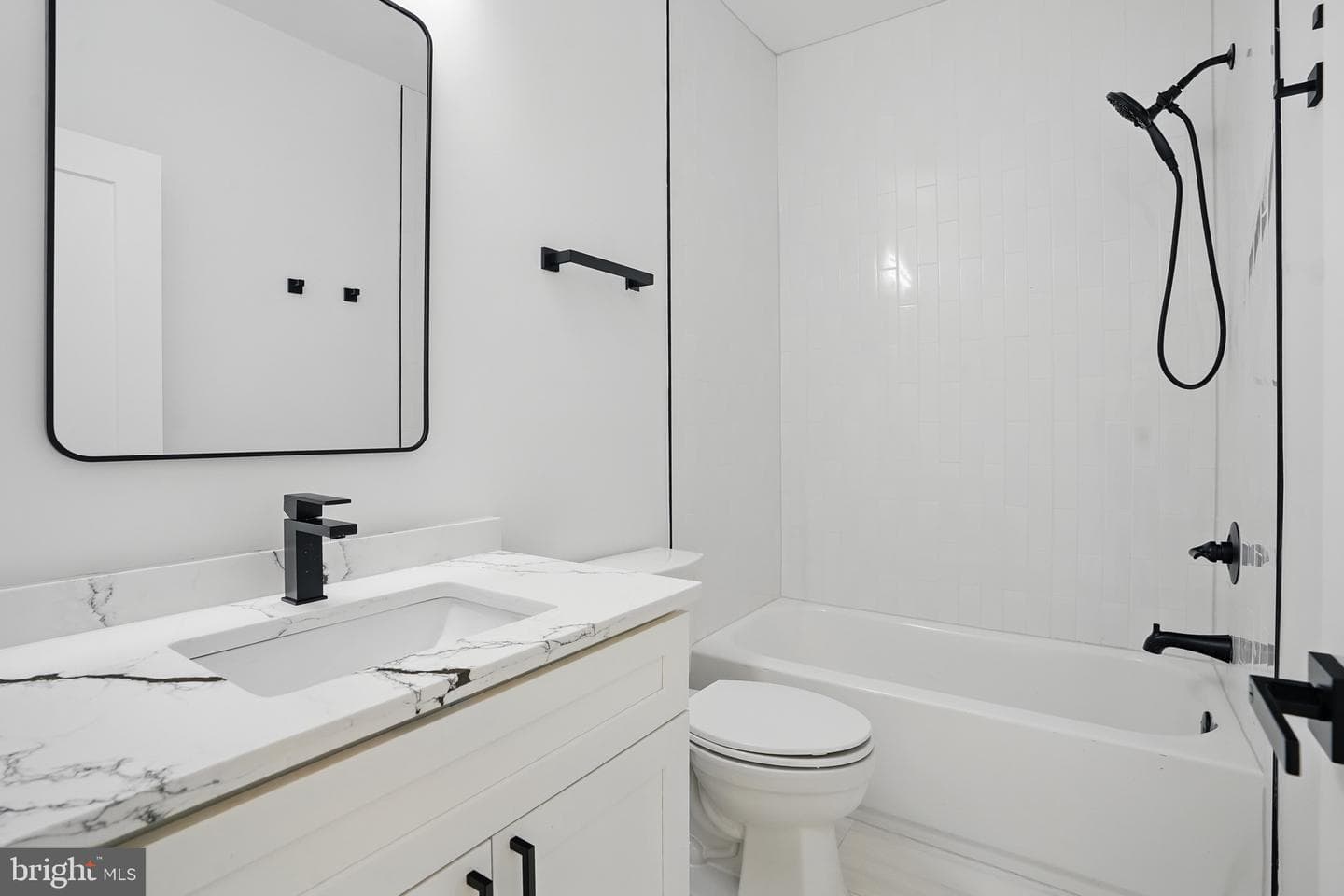4134 Maple Avenue photo 20