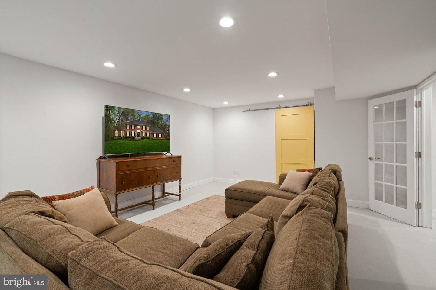 10608 Winslow Drive photo 25