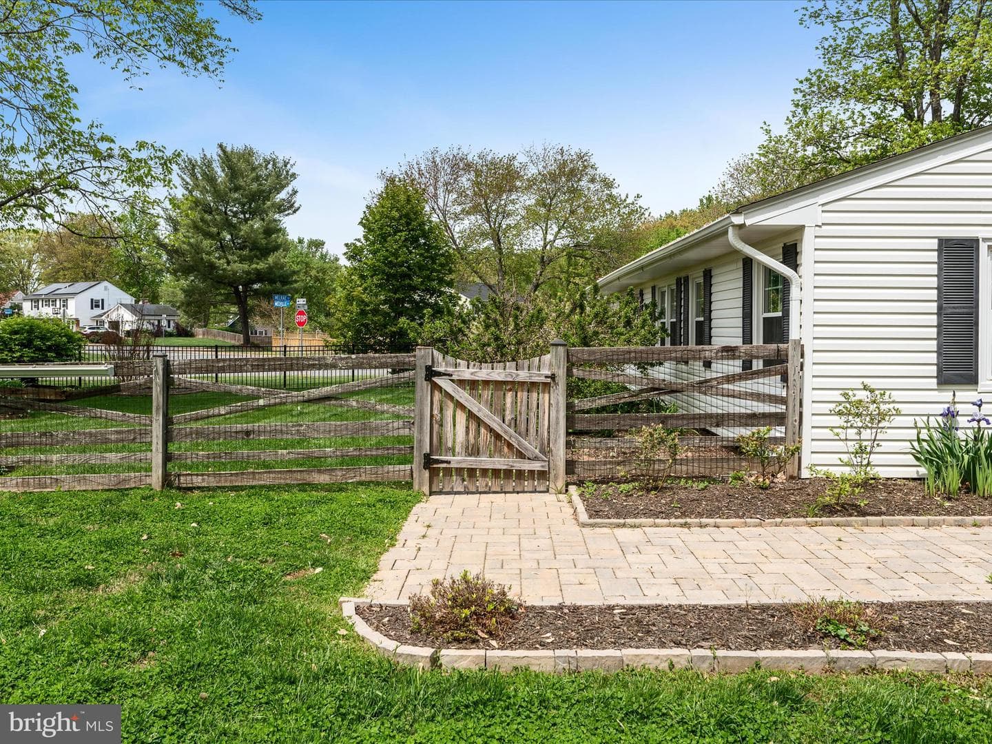 13107 Melville Lane photo 43