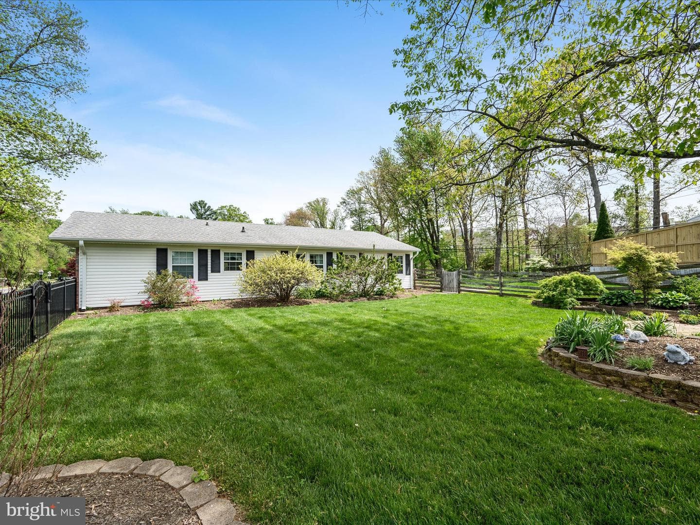 13107 Melville Lane photo 47